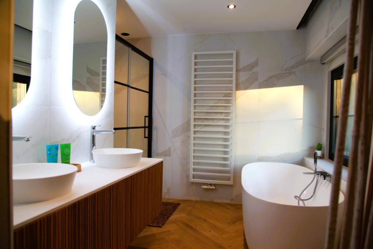 Dionbulles & Dionlodge Guesthouse, Private Wellness Pool In Option Chaumont-Gistoux Екстер'єр фото